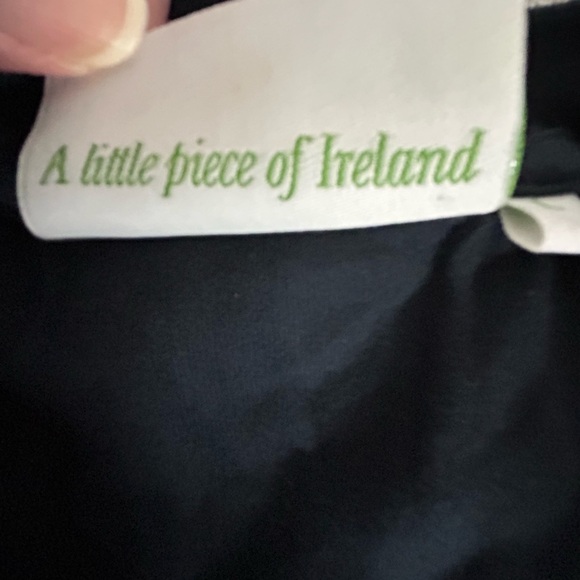 Irish memories, black short sleeve with leprechaun on the front - Picture 4 of 7